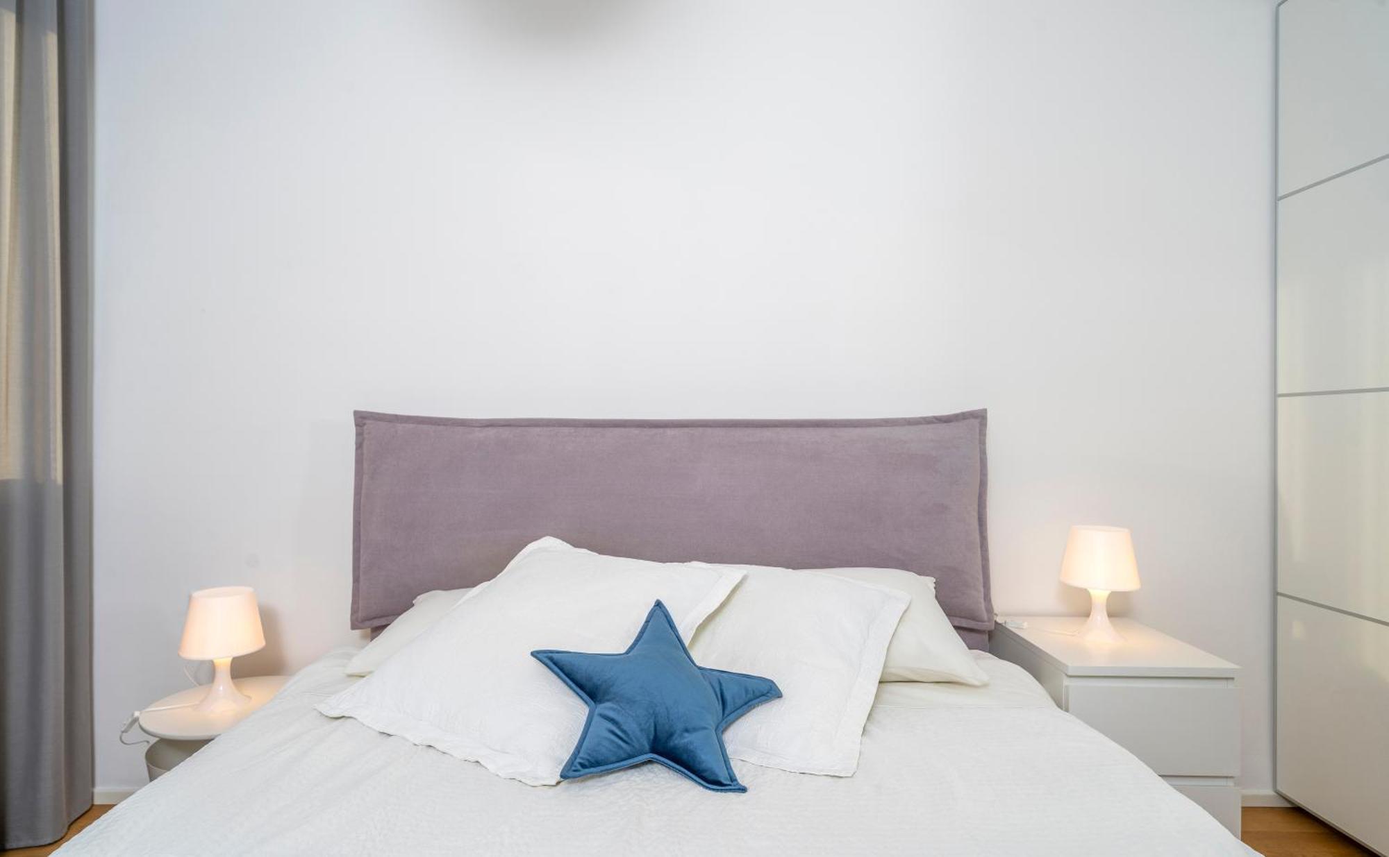 Cozy & Bright Apartment - W/ Balcony Udine Esterno foto